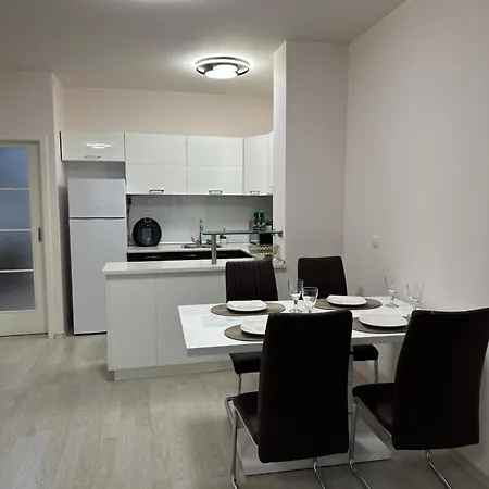 Apartman Garden - Two Large Terraces With Hanging Chairs And Sunset View