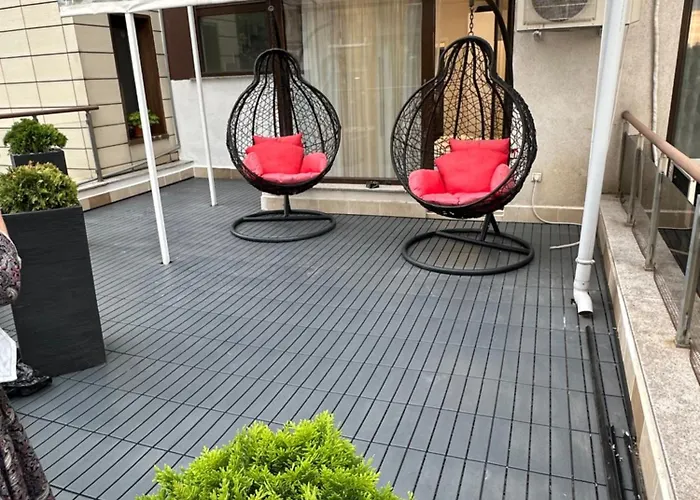 Garden - Two Large Terraces With Hanging Chairs And Sunset View Lägenhet