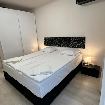 アパート Garden - Two Large Terraces With Hanging Chairs And Sunset View